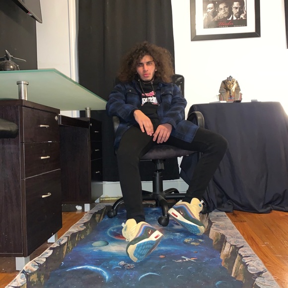 Meet your Posher, Ahmed - Picture 1 of 1